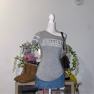 Hollister Co. grey & white easy tee